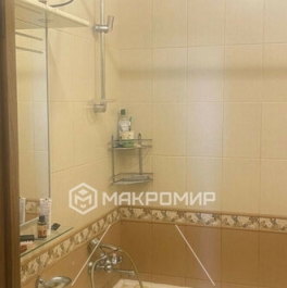 Продажа 2-комн квартиры на вторичном рынке Искровский пр-кт,  д. 22