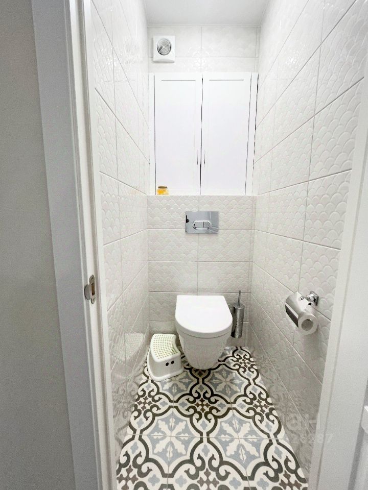 Продажа 3-комн квартиры на вторичном рынке улица Кошкина, 17К1