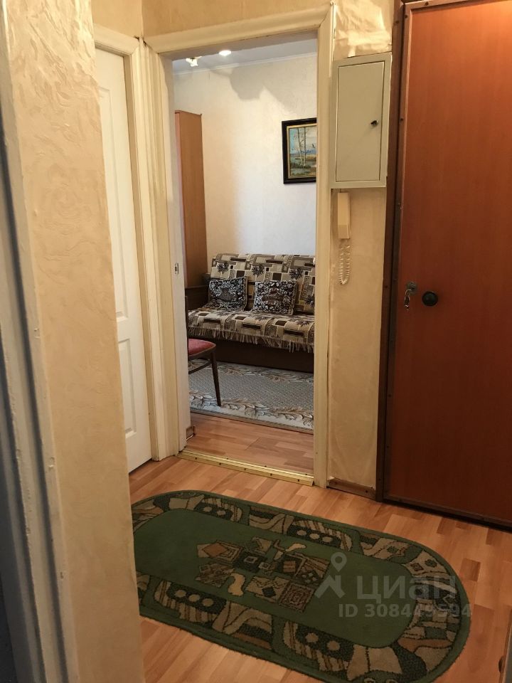 Продажа 4-комн квартиры на вторичном рынке Краснопутиловская улица, 30