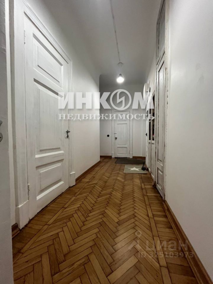 Продажа 2-комн квартиры на вторичном рынке Мытная улица, 27