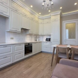 Продажа 2-комн квартиры на вторичном рынке Зеленина Б. ул,  д. 34