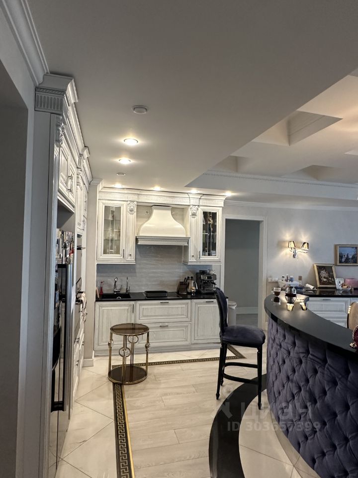 Аренда 4-комн квартиры на вторичном рынке Нижняя Красносельская улица, 35