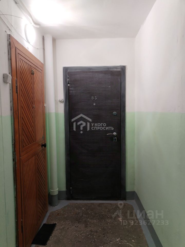 Продажа 2-комн квартиры на вторичном рынке Петергоф, Чичеринская улица, 5к1