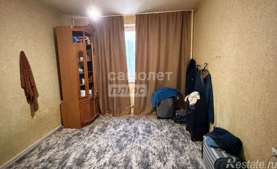 Продажа 4-комн квартиры на вторичном рынке ул Бутлерова,  д. 4