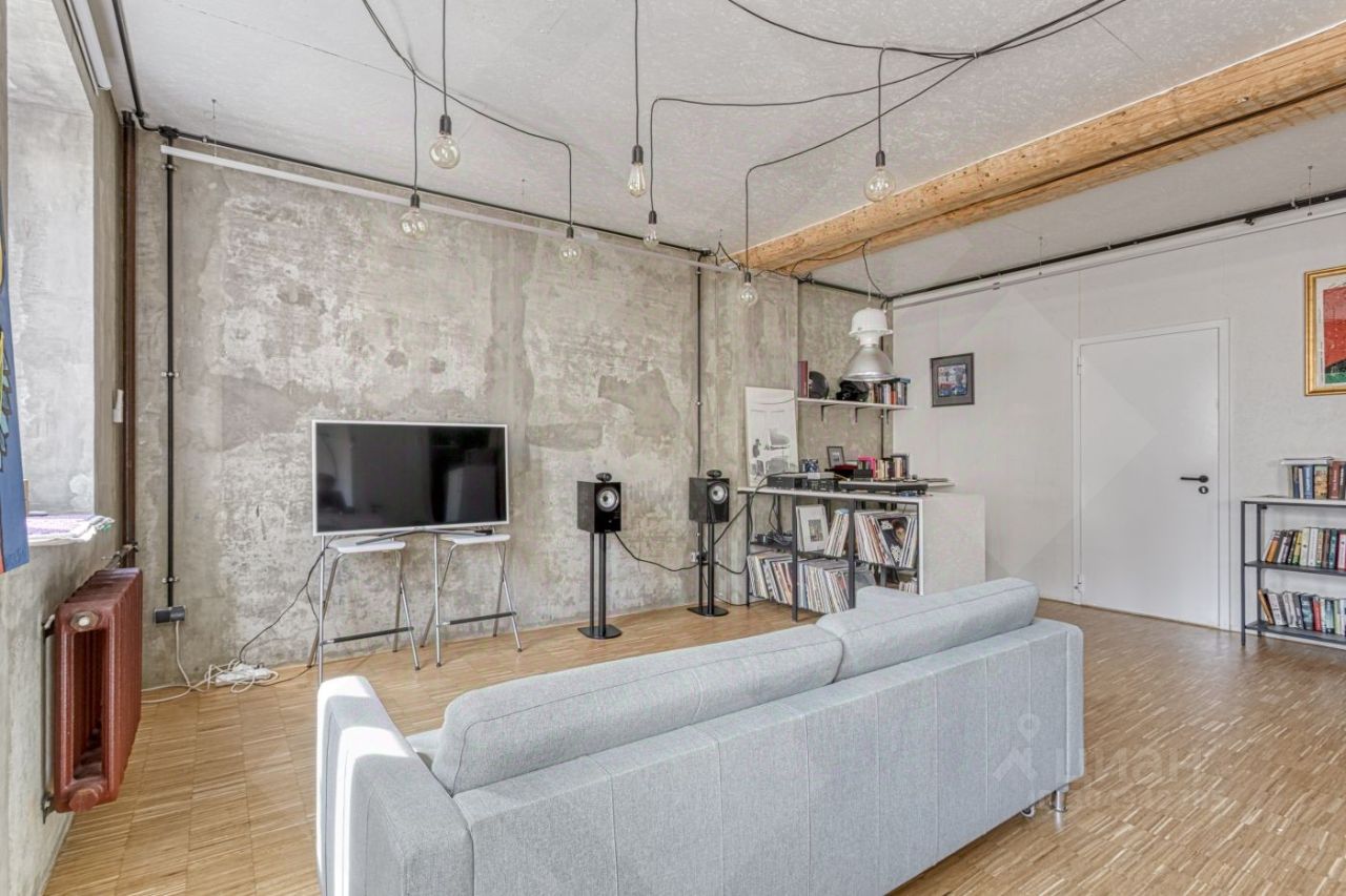 Продажа 2-комн квартиры на вторичном рынке Большой Патриарший переулок, 8С1