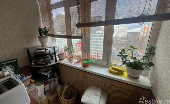 Продажа 3-комн квартиры на вторичном рынке Северная 9-я линия,  д. 13