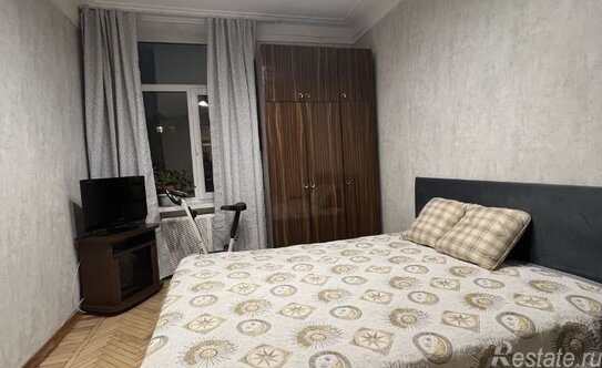 Аренда 2-комн квартиры на вторичном рынке Краснохолмская наб,  д. 13,  к. 1