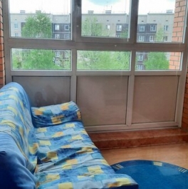 Продажа 2-комн квартиры на вторичном рынке Рощино, ул Садовая,  д. 4