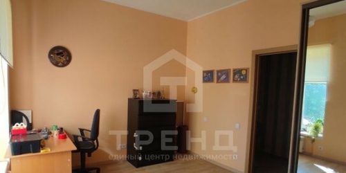 3-комн квартира Старо-Петергофский пр-кт,  д. 15