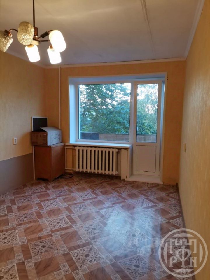 Продажа 2-комн квартиры на вторичном рынке Сланцы, улица Максима Горького, 20а