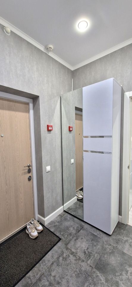 Аренда 1-комн квартиры на вторичном рынке улица Маршала Захарова, 3