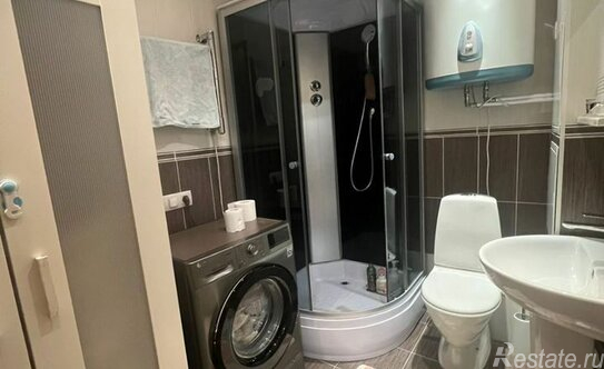 Продажа 3-комн квартиры на вторичном рынке улица Савушкина