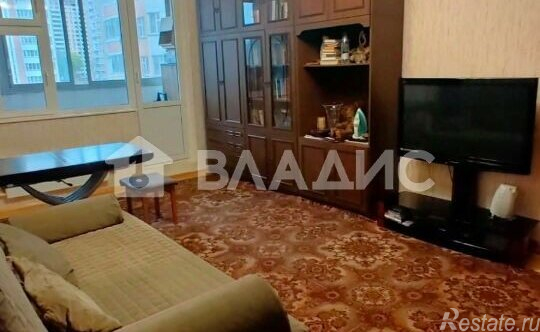 Продажа 2-комн квартиры на вторичном рынке Новорогожская улица,  д. 8