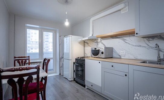 Продажа 3-комн квартиры на вторичном рынке улица Руставели,  д. 56