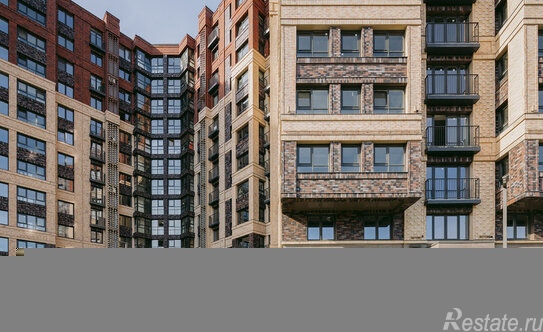 Продажа 2-комн квартиры на вторичном рынке Лиственная улица,  д. 20 к2 с1