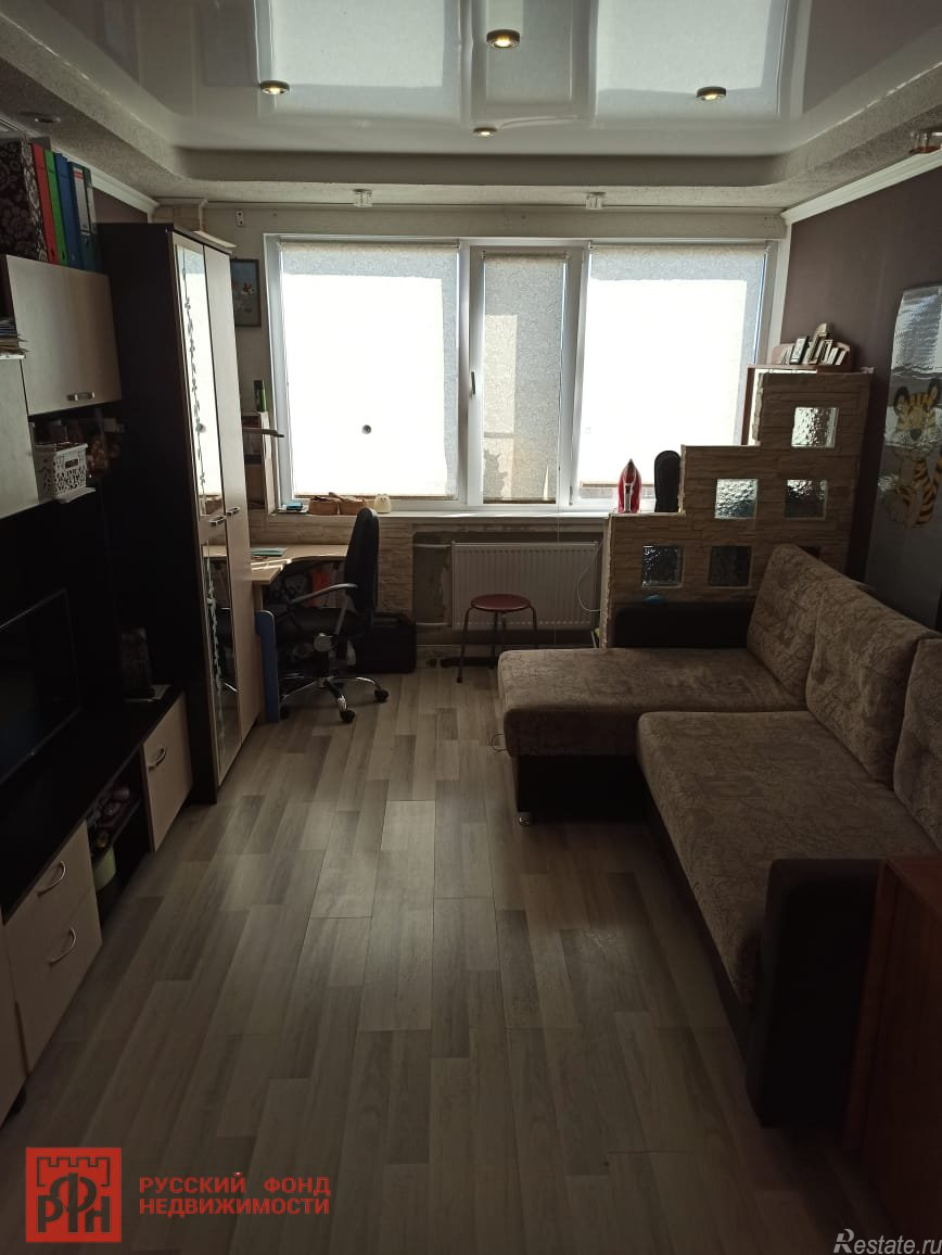 Продажа 3-комн квартиры на вторичном рынке Кировск г., Ладожская ул. ,  д. 20