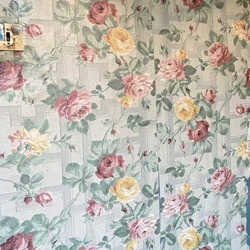 1-комн квартира пос. Плодовое, улица Центральная,  д. 8