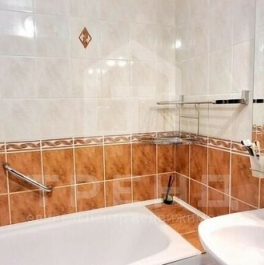 Продажа 2-комн квартиры на вторичном рынке Взлётная улица,  д. 13