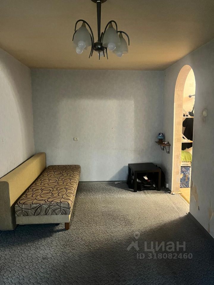 Продажа 2-комн квартиры на вторичном рынке улица Ленсовета, 91