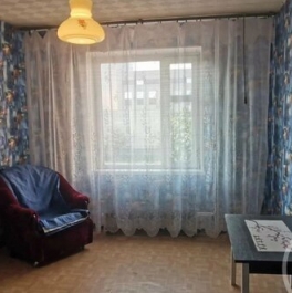 Продажа 3-комн квартиры на вторичном рынке Луга, пр-кт Володарского,  д. 34