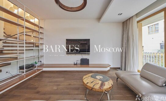 Продажа 4-комн квартиры на вторичном рынке улица Льва Толстого,  д. 23 к1