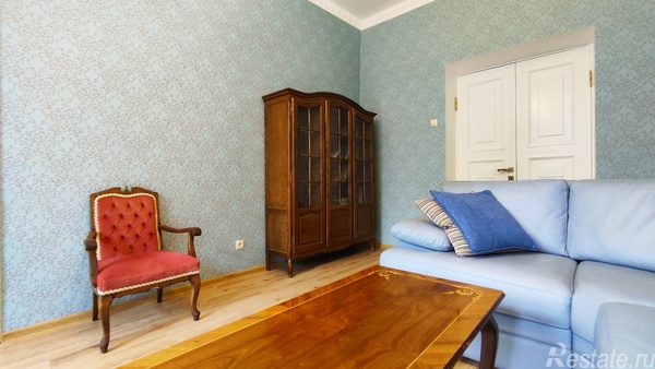 Аренда 4-комн квартиры на вторичном рынке Кронверкский пр-кт,  д. 31