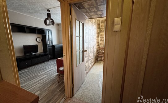 Продажа 2-комн квартиры на вторичном рынке Белградская улица,  д. 28 к1