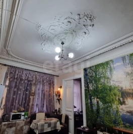 Продажа 5-комн квартиры на вторичном рынке Кирочная улица