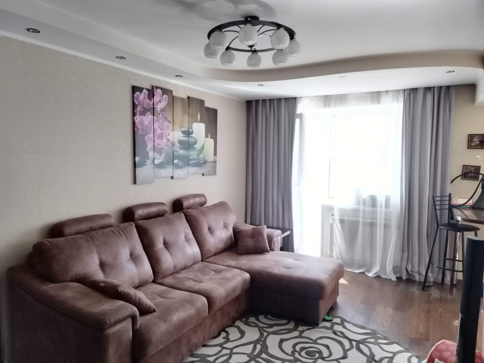 Продажа 2-комн квартиры на вторичном рынке Металлистов проспект,  д. 61,  к. 1