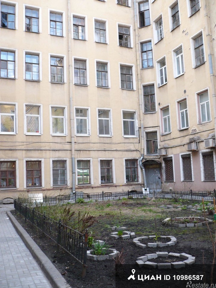 Продажа 3-комн квартиры на вторичном рынке Санкт-Петербург,  д. 9