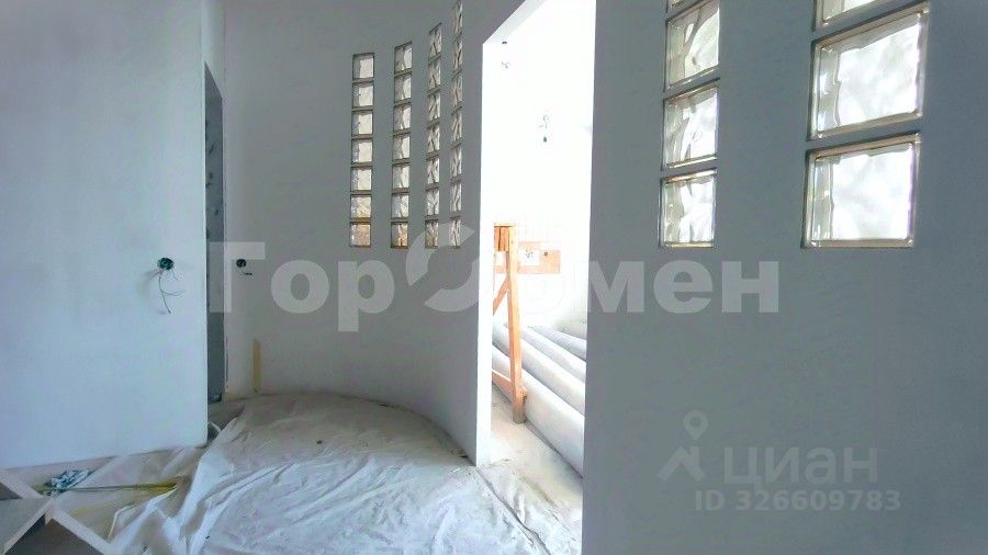 Продажа 4-комн квартиры на вторичном рынке пос. Поведники, улица Центральная, 20