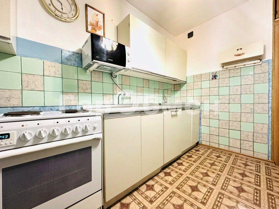 Продажа 3-комн квартиры на вторичном рынке Дзержинский, Лесная улица, 15