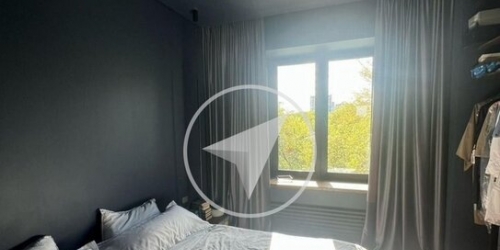 3-комн квартира ул Алексея Свиридова,  д. 1