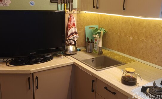 Продажа 2-комн квартиры на вторичном рынке проспект Героев,  д. 31