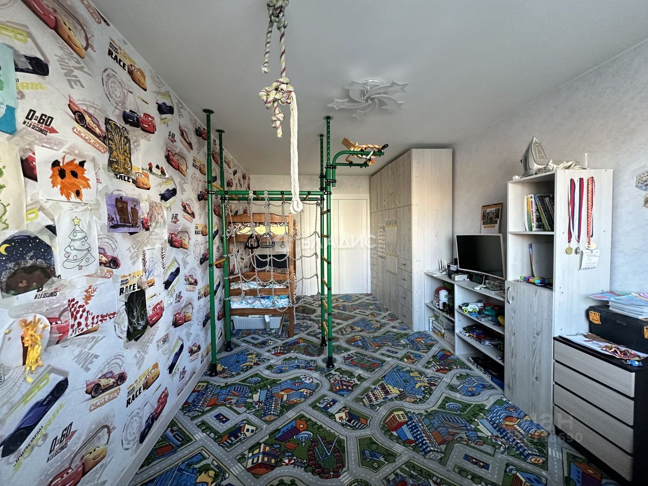 Продажа 3-комн квартиры на вторичном рынке 5-й мкр,  д. 14