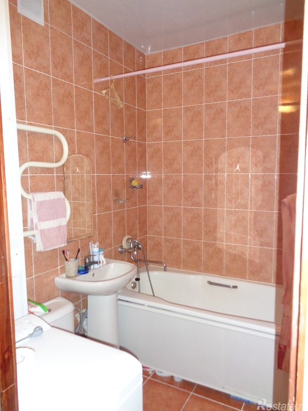 Продажа 1-комн квартиры на вторичном рынке Комендантский пр-кт,  д. 42,  к. 1