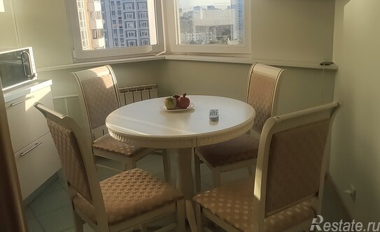 Продажа 2-комн квартиры на вторичном рынке Хованская улица,  д. 6