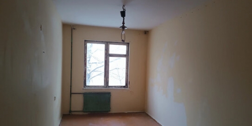 3-комн квартира ул Стасовой,  д. 9