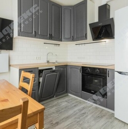 Продажа 1-комн квартиры на вторичном рынке Комендантский пр-кт,  д. 59,  к. 1