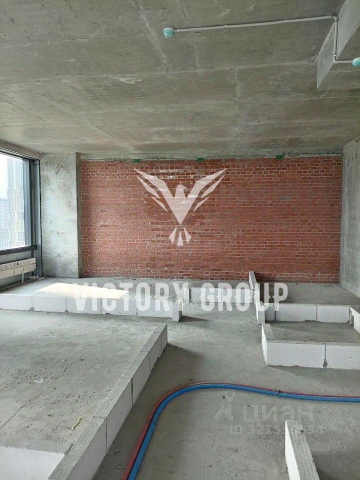 Продажа 4-комн квартиры на вторичном рынке Мичуринский проспект, 56