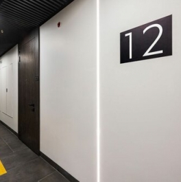 Продажа 4-комн квартиры на вторичном рынке Озёрная улица,  д. 1 к2/5