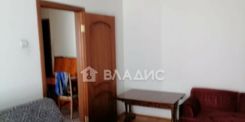 1-комн квартира Изумрудная улица,  д. 9