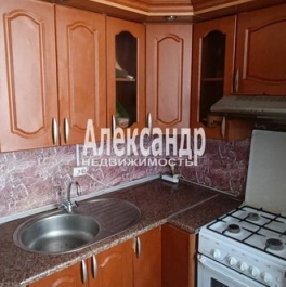 Продажа 1-комн квартиры на вторичном рынке улица Сикейроса,  д. 15 к1