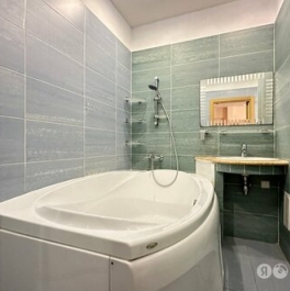 Аренда 2-комн квартиры на вторичном рынке Хохловка Верхн. ул,  д. 39/47