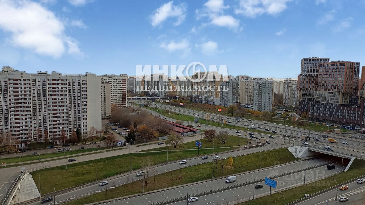 Продажа 2-комн квартиры на вторичном рынке улица Крылатские Холмы, 1