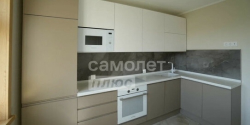 2-комн квартира улица Коцюбинского,  д. 10