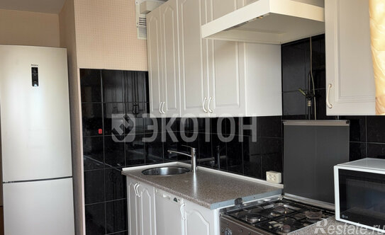 Продажа 3-комн квартиры на вторичном рынке Суздальский пр-кт,  д. 83