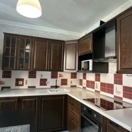 Продажа 2-комн квартиры на вторичном рынке Очаковская Б. ул
