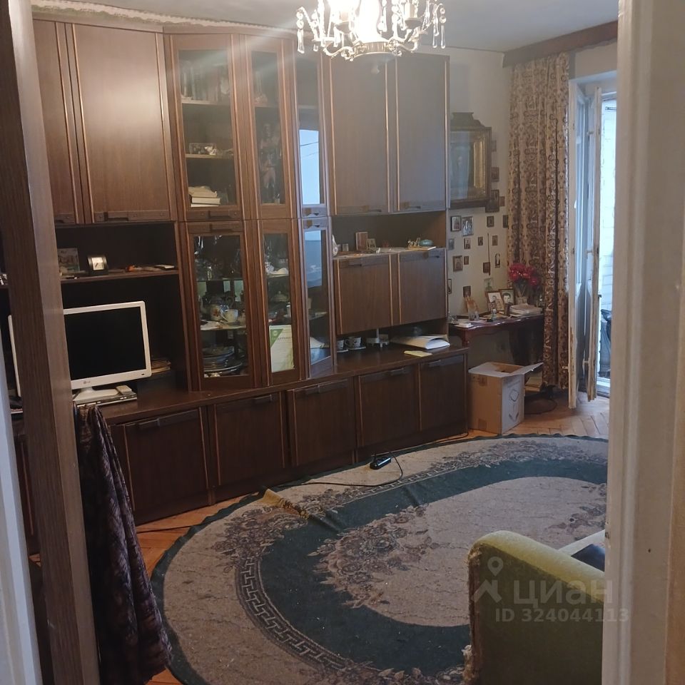 Продажа 1-комн квартиры на вторичном рынке проспект Маршала Блюхера, 23