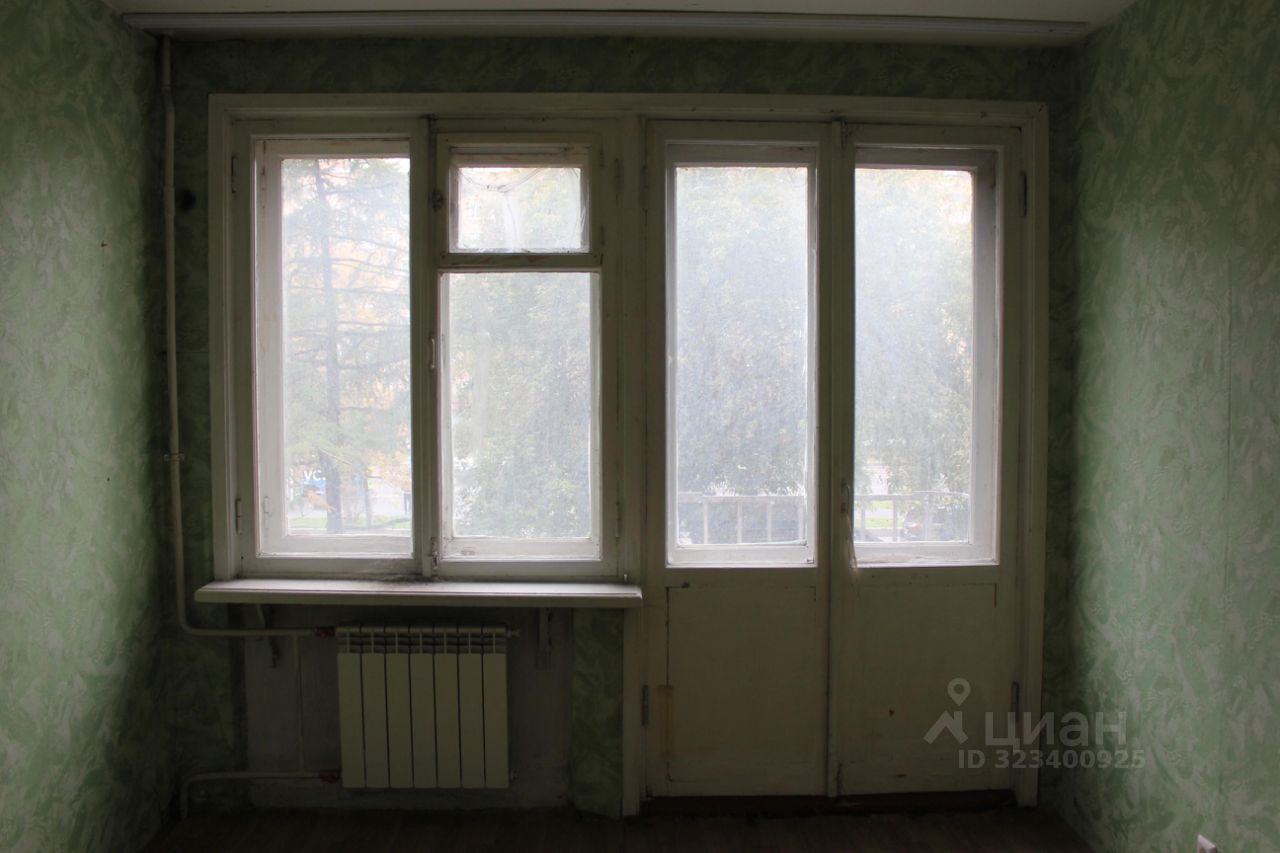 Продажа комнаты Комсомольский проспект, 31